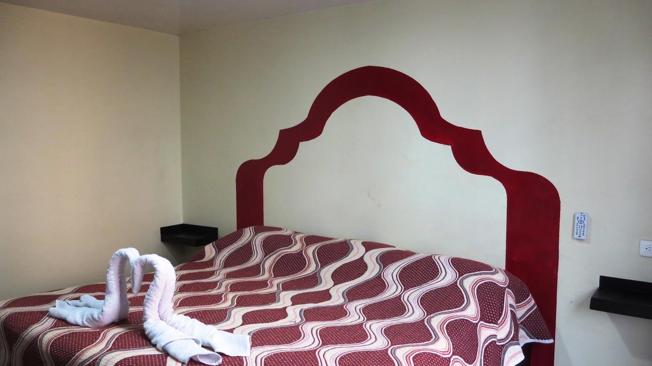 Hotel June Puebla Room photo